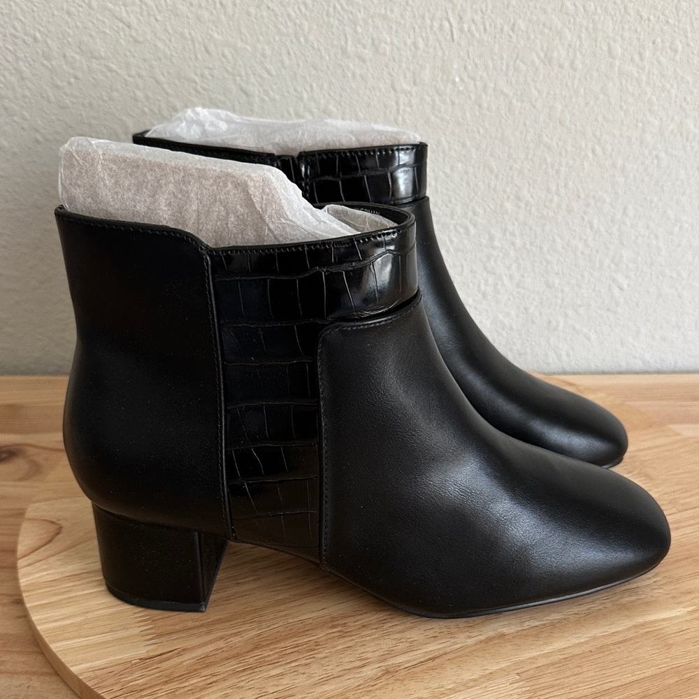 east 5th Womens Sherman Block Heel Booties new